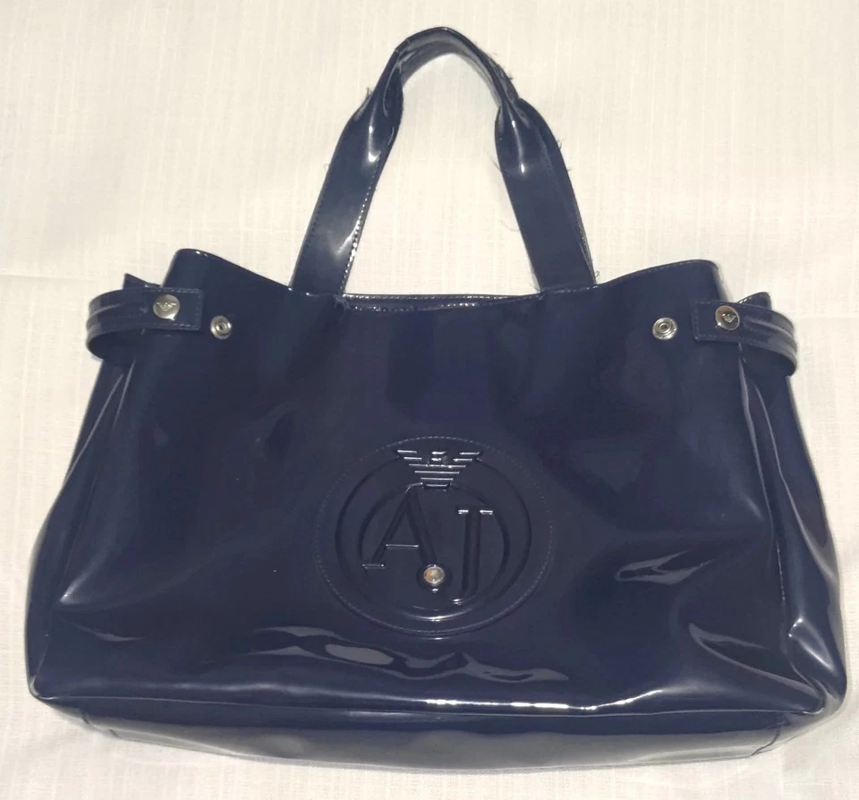 Sac cabas Armani Jeans AJ femme verni bleu marine grand format zippé logo AJ - Photo 2/4