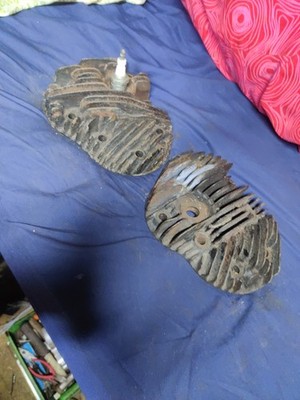 Zwei Eisen Zylinderköpfe für Harley 45 Flathead Servicar Motor Engine
