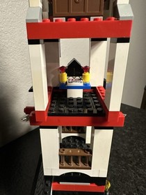 LEGO Castle: Flying Ninja&rsquo;s Fortress (6093)  100% Complete