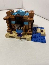 LEGO MINECRAFT The Crafting Box 2.0 21135 Pre-Owned Complete W/Minis No Box