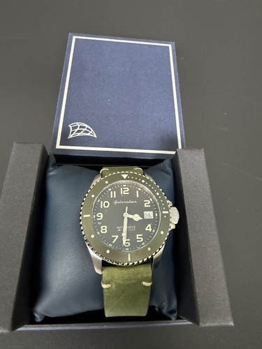 Spinnaker Spence Green - Men’s watch / Dark Green leather band
