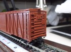 HO 50Ft. Brace Box Car.DBL. Wood Doors/ Northern Pacific ROUNDHOUSE — photo 6