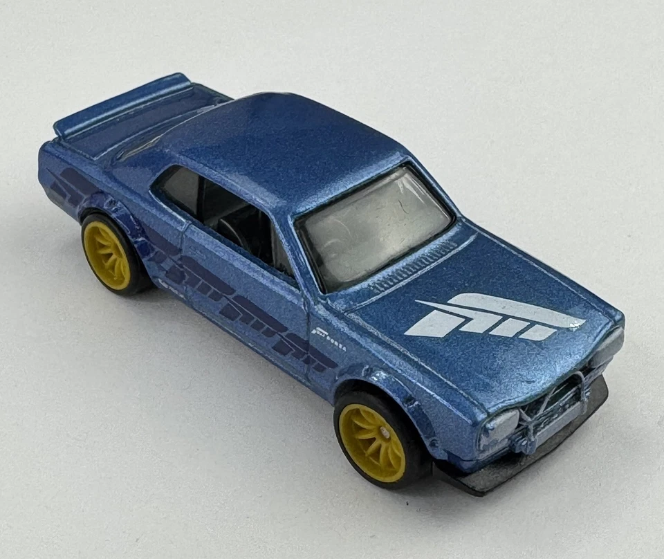 Hot Wheels 2021 Retro Entertainment Forza Nissan Skyline H/T 2000 GT-X con RR’s Foto 2 de 4