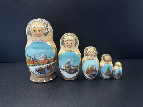 poupées russes, poupée russe,matriochka, matriochkas