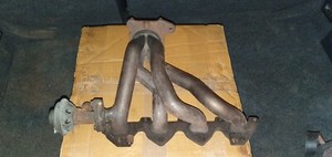 VW Golf 4 1.4 16V Abgaskrümmer mit AGR - Ventil OE: 036253031