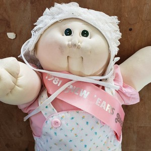 1981 cabbage patch doll