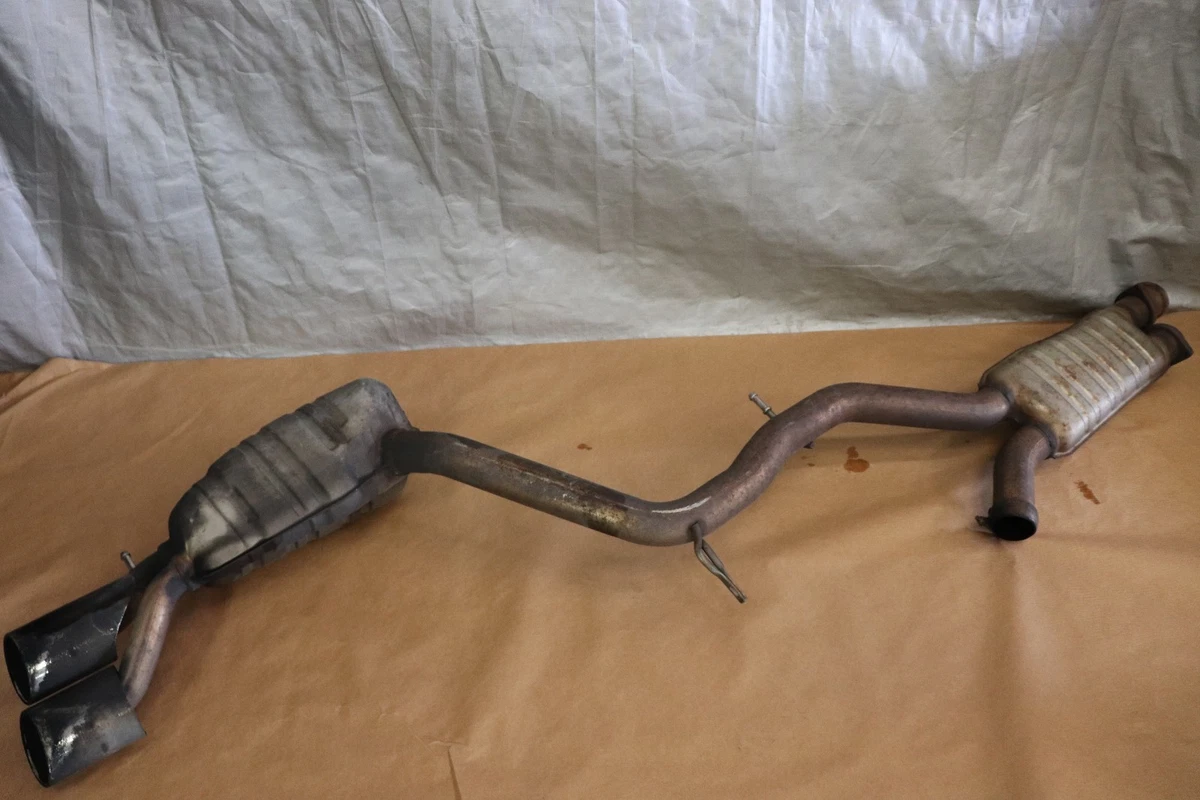06 MERCEDES CLS CLS55 AMG W219 EXHAUST RESONATOR PIPE MUFFLER REAR  