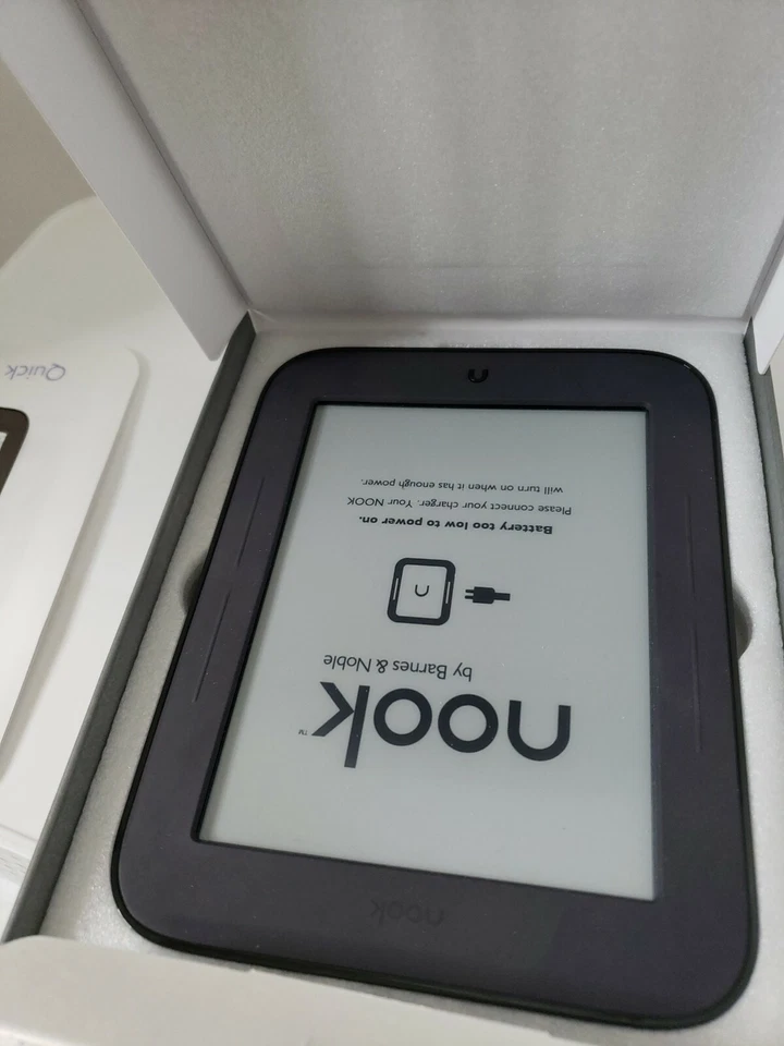 Электронная книга Barnes & Noble Nook Simple Touch — черная - Изображение 4 из 4