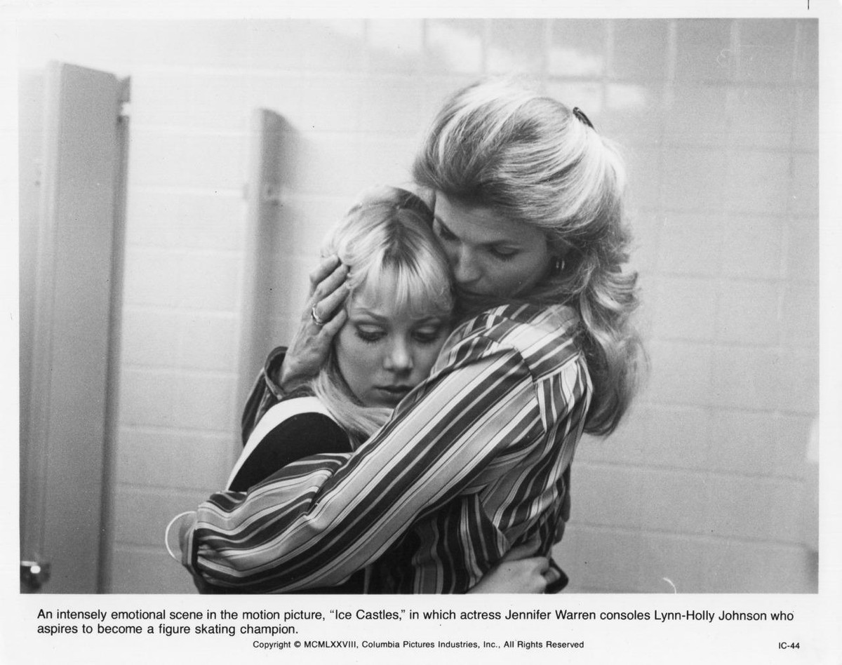 lynn-holly-johnson-ice-castles