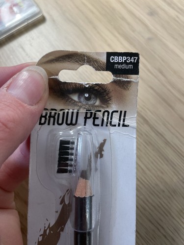 LA Colors Brow Pencil Medium Brown CBBP347 With Brush and Cap Travel *SEALED* - Picture 3 of 5
