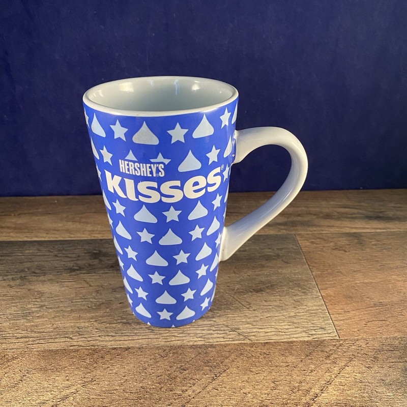 Hershey's Kisses Ceramic Coffee Mug 5"L x 3.25"Dia x 5.25"H