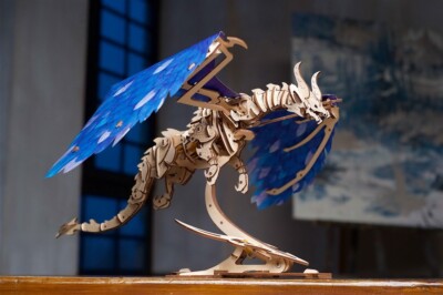 UGEARS MODEL WINDSTORM DRAGON MECHANICAL MODEL KIT 70151 SEALED UK