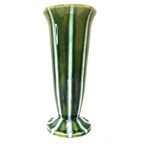 Hull Continental F29 Vase Green Ribbed Art Deco Pottery USA Vintage