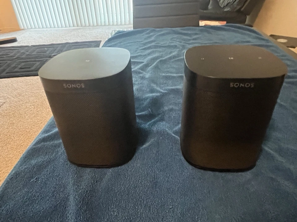 一对 Sonos One SL 无线智能扬声器 型号 S22 - 状况完好 — 第 2/4 张图片