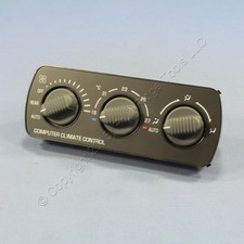 Gm Oem Celsius Overhead Climate Control Console 15748170 For 2000-02 Yukon Tahoe Gm Oem Celsius Overhead Climate Control Console 15748170 For 2000-02 Yukon Tahoe