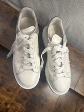 Alexander McQueen Mens Authentic Shoes Size M...