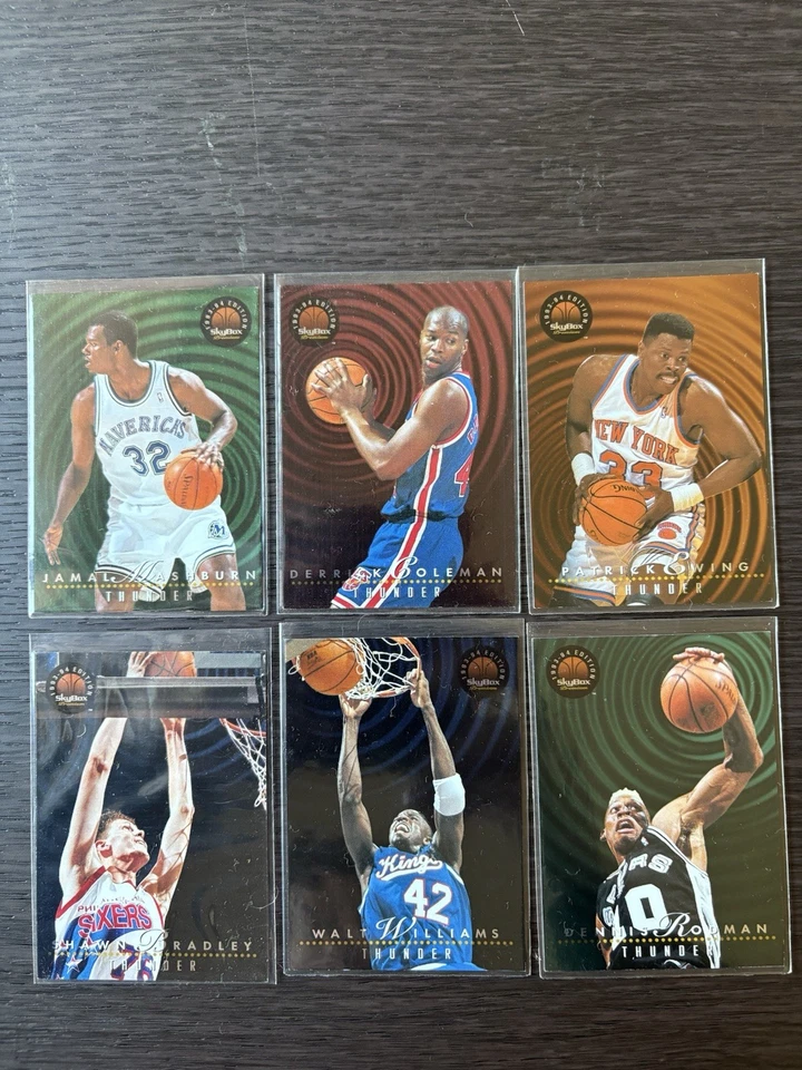 Tarjeta de baloncesto Skybox NBA 1993/94 Thunder & Lightning Chase Cards Foto 2 de 4