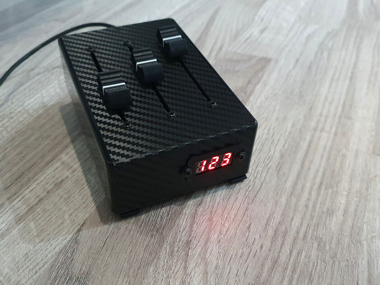 Controlador MIDI USB y DIN 3 faders programables CC#/Canal/Rango DAW/SYNTH