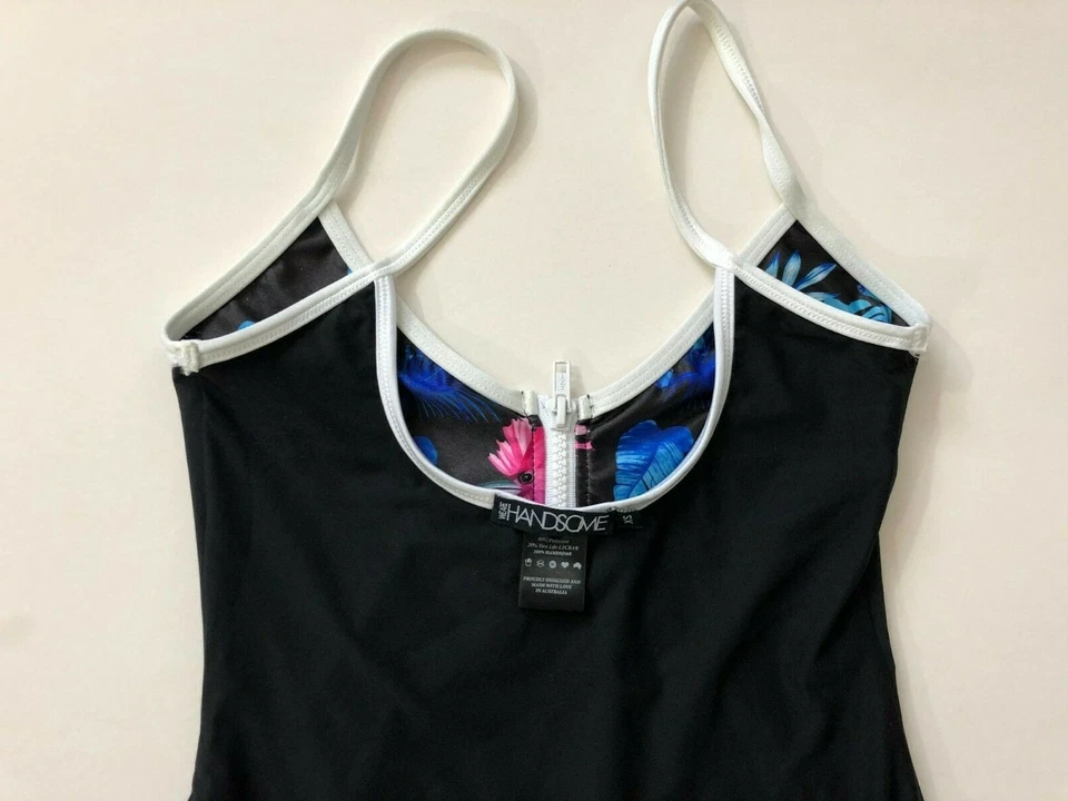 Traje de baño de una pieza We Are Handsome para mujer talla XS Foto 4 de 4