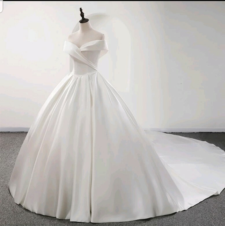 leo lin katrina butterfly sleeve midi dress Katrina Butterfly Sleeve Midi Dress main image 1