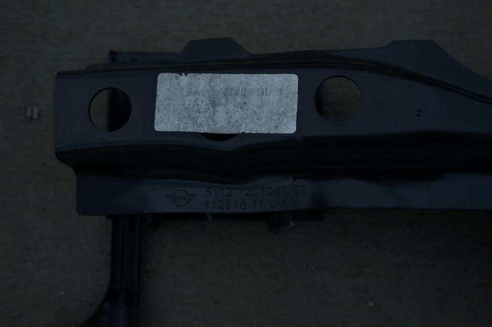 Mini Cooper 2007-2013 parachoques trasero refuerzo 7267029 techo rígido OEM Foto 4 de 4