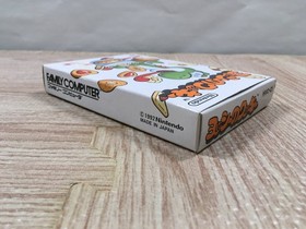 Yoshi Cookie Yossy Boxed Nintendo Famicom NES Japan - UF5346