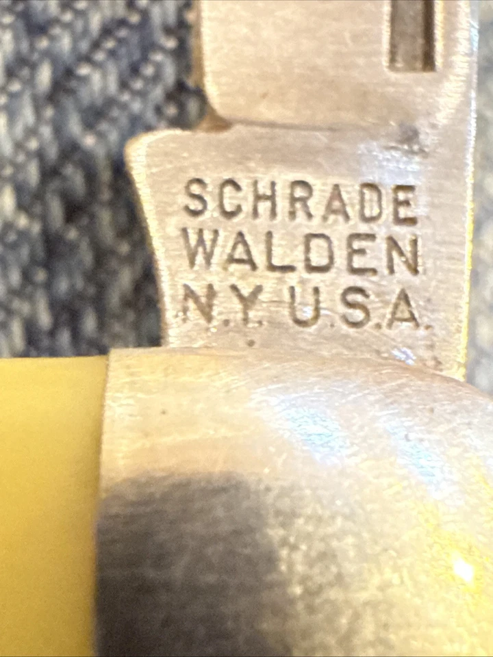 Vintage RARE Schrade Walden N.Y. USA 808 Y, 3 blade, Amazing CONDITION A+++ 🎉🥳 - Image 4 of 4