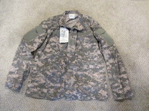 US Army Large Regular Combat Uniform Jacket ACU UCP Digital Camo Coat