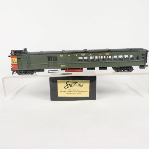 Doodlebug eléctrico a gas escala HO Bachmann Spectrum Santa Fe ATSFEMC DC 81403 | Zustand: Used