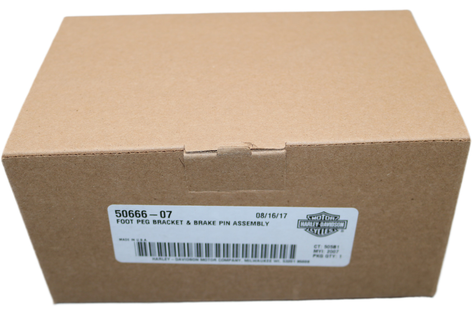 50666-07 NEW OEM 1991-2017 HARLEY-DAVIDSON DYNA RIGHT FOOTPEG BRACKET