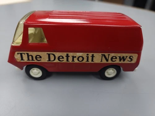 Vintage 1973 Original Tonka Pressed Steel The Detroit News Toy Van