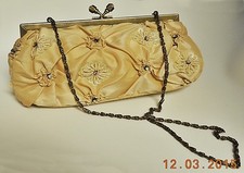BEIGE or LIGHT GOLD SEQUIN EMBELLISHED BEADED EVENING BAG w/ BRONZE METAL HANDLE