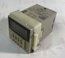 OMRON H3CA-8 DIGITAL TIMER RELAY H3CA8 OVERNIGHT SHIPPING
