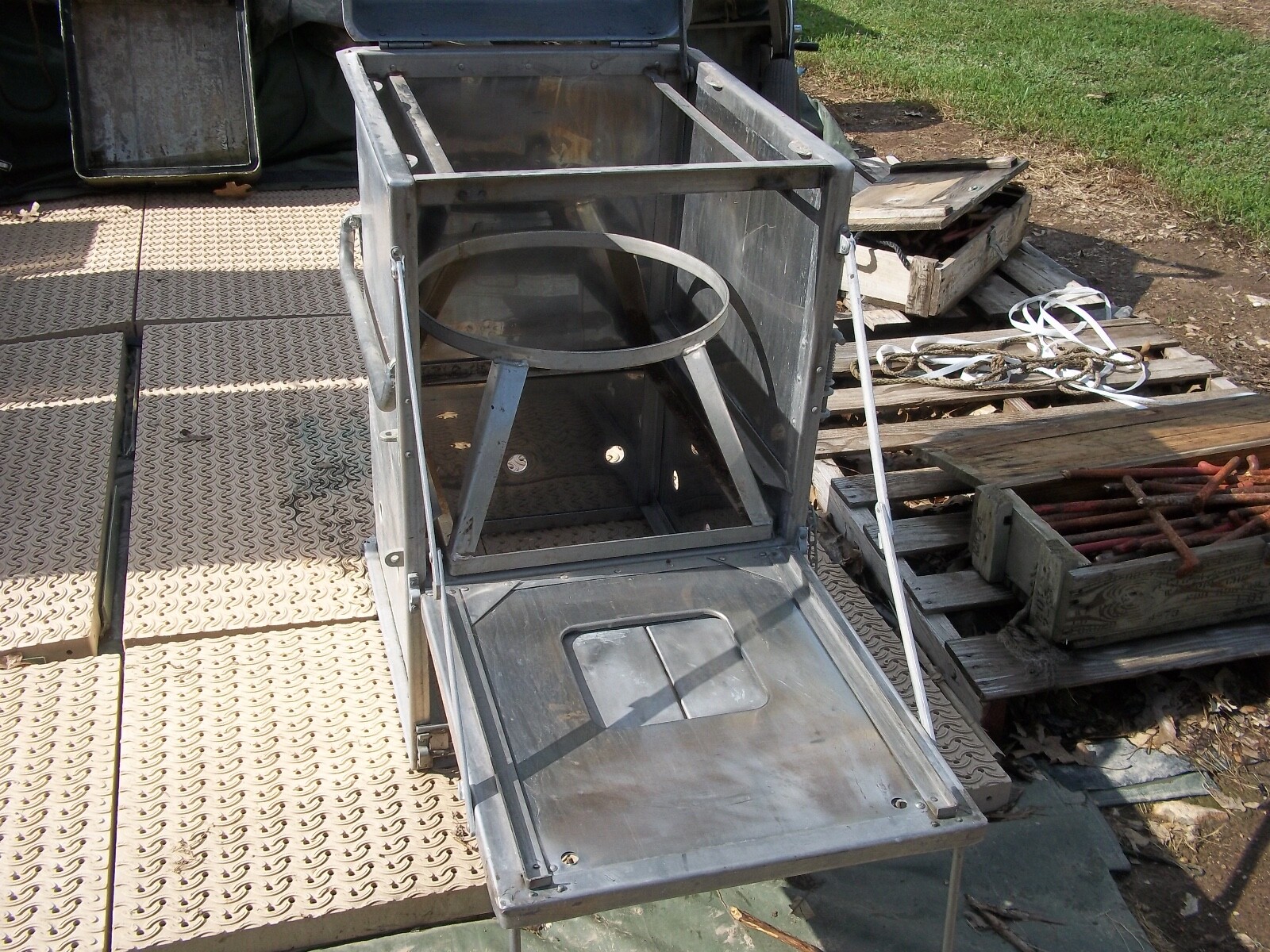 ONEMILITARY SURPLUS KITCHEN M59 FIELD RANGE STOVE OVENNO BURNER,POTS