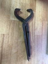 Snap On Tools GCP-10 Grease Dust Cap Remover Tool Removal Pliers GCP10