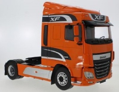 DAF XF Space Cab 2016 ixo Premium ClassiXXs orange Maßstab 1:18 OVP NEU