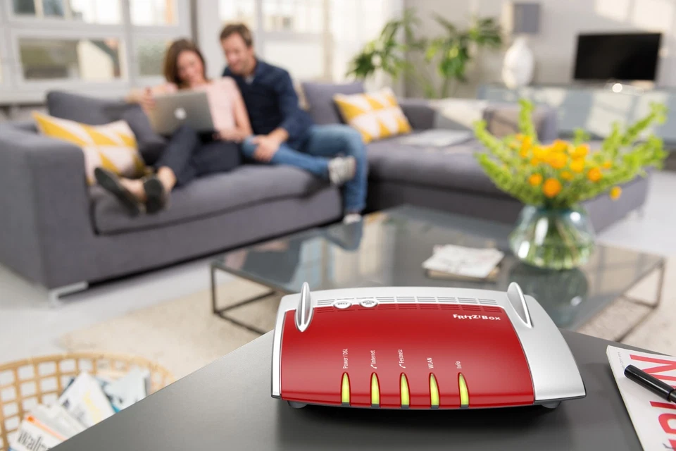 AKTION SPEZIAL AVM FritzBox 7490 - akt. Firmware inkl. Zubehör - Bild 2 von 3