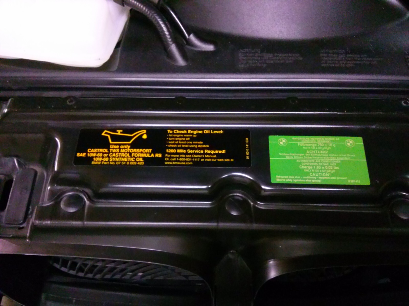BMW E39 M5 S62 Oil Sticker - Castrol 10W-60 TWS - WHITE