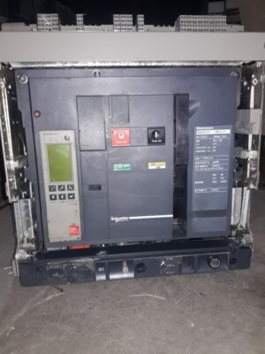 MERLIN GERIN / SCHNEIDER MASTERPACT NW40H1 4000A ACB 3 POLE SUPERIOR QUALITY
