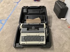 VTG Smith Corona Deville XT Correction Typewriter Model K3RD w/ Case WORKS! thumbnail