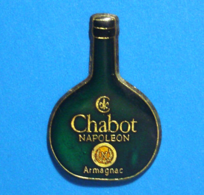 CHABOT NAPOLEON ARMAGNAC BOTTLE - BRANDY - VINTAGE LAPEL PIN - HAT PIN - PINBACK
