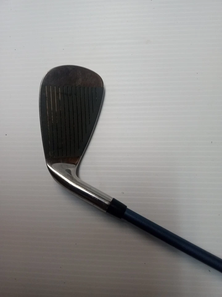 Wilson Pro Staff Multi Metal Oversize 8 Iron Lefthanded  - Image 2 of 4