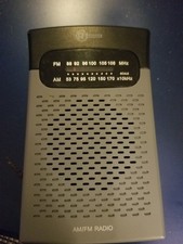 Vintage Radio Shack AM FM Pocket Portable Radio 1200586 Works Fine