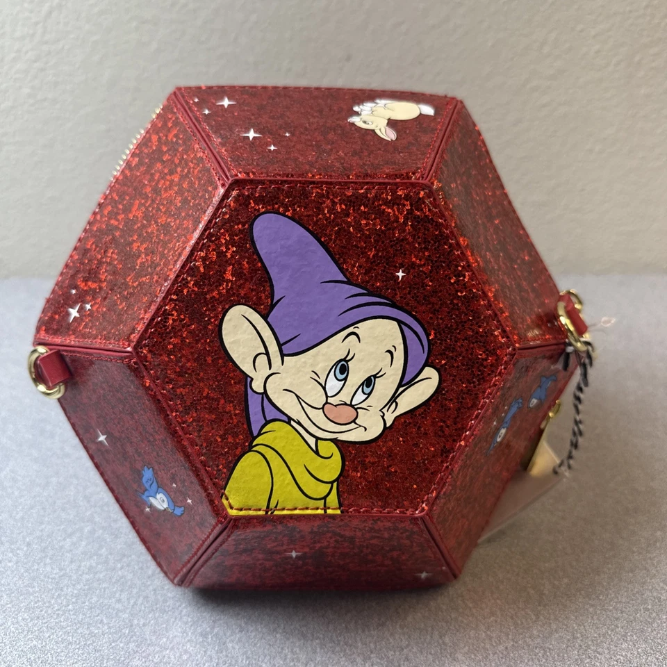 Сумка через плечо Loungefly Stitch Shoppe белоснежная с драгоценными камнями ЭКСКЛЮЗИВНАЯ (НОВАЯ С ЭТИКЕТКОЙ) - Изображение 4 из 4