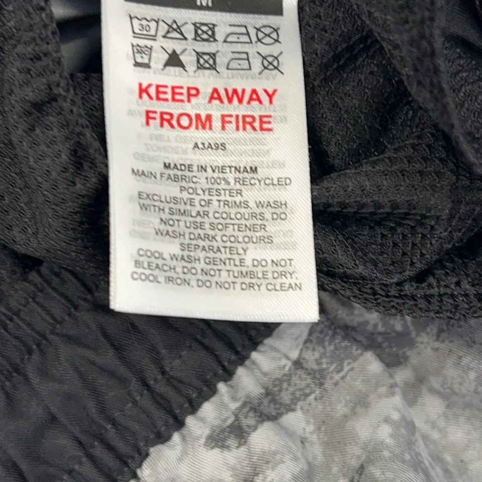 Gymshark, Badeshorts, Größe: M, Grau/Schwarz, Recyceltes Polyester, Batik #gRi - Bild 4 von 4