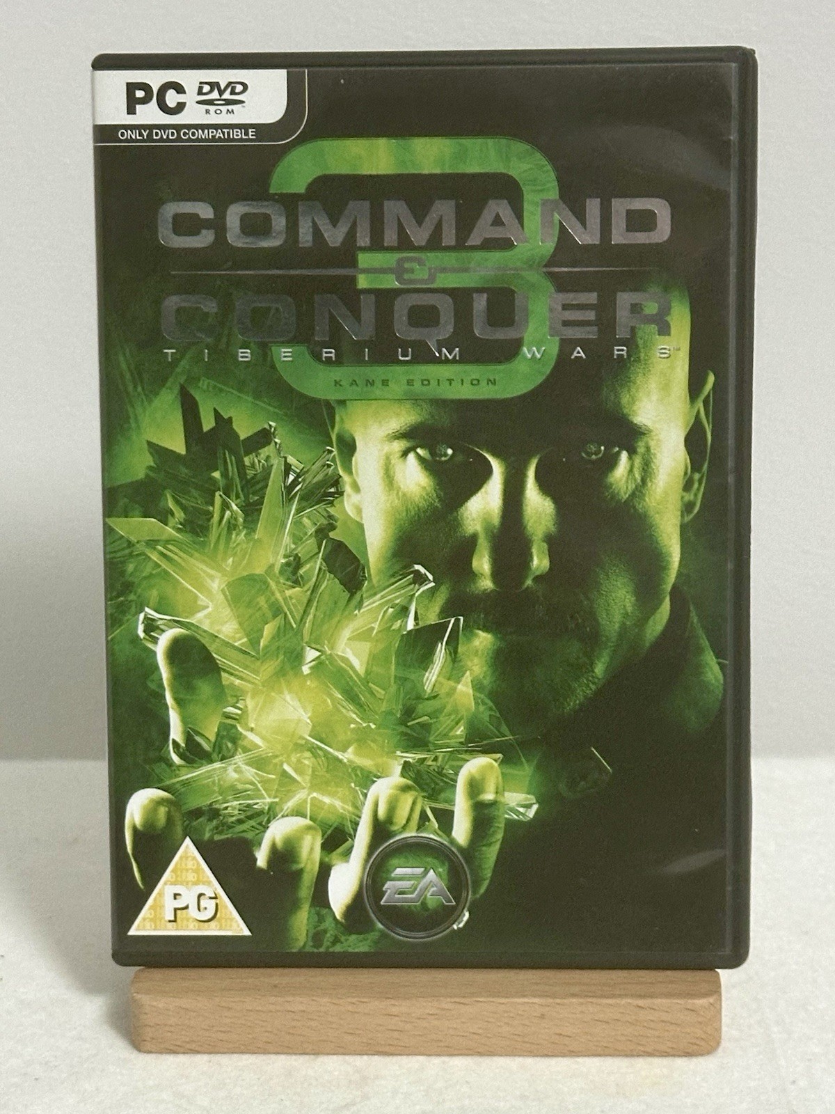 Command & Conquer 3: Tiberium Wars Complete PC DVD PAL