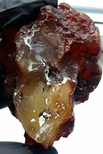 Ciondolo naturale pietre baltiche grezze giallo ambra bianco 120 g paesaggio reale opaco - Foto 7 di 14