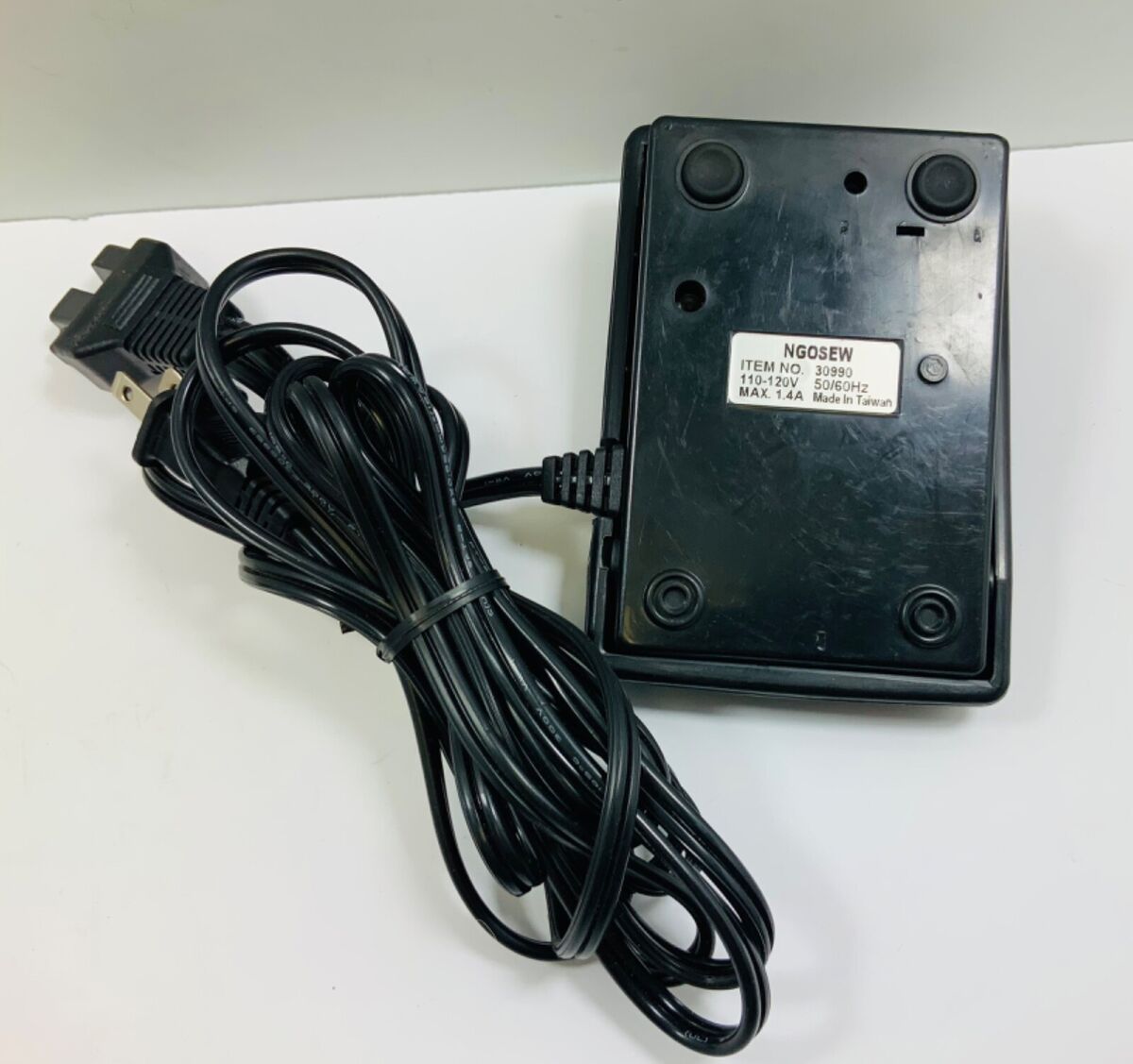 FOOT CONTROL PEDAL SINGER 1019,1025,1027,132,132Q,140Q FOOT CONTROL PEDAL SINGER 1019,1025,1027,132,132Q,140Q