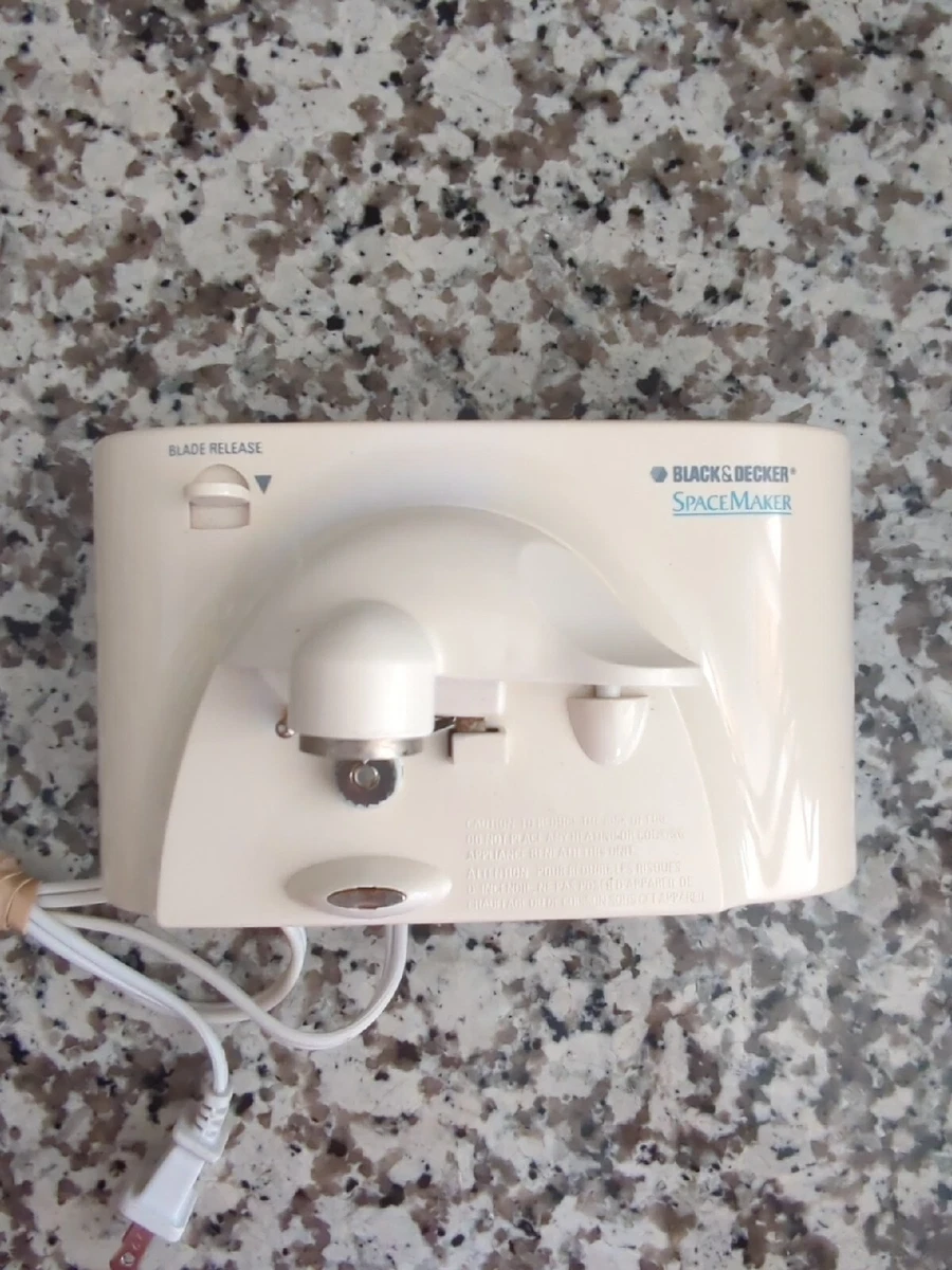 BLACK DECKER SpaceMaker CAN OPENER EC75 Type 1 Under Cabinet No