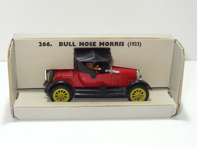 triang spot on 266 BULL NOSE MORRIS (276)